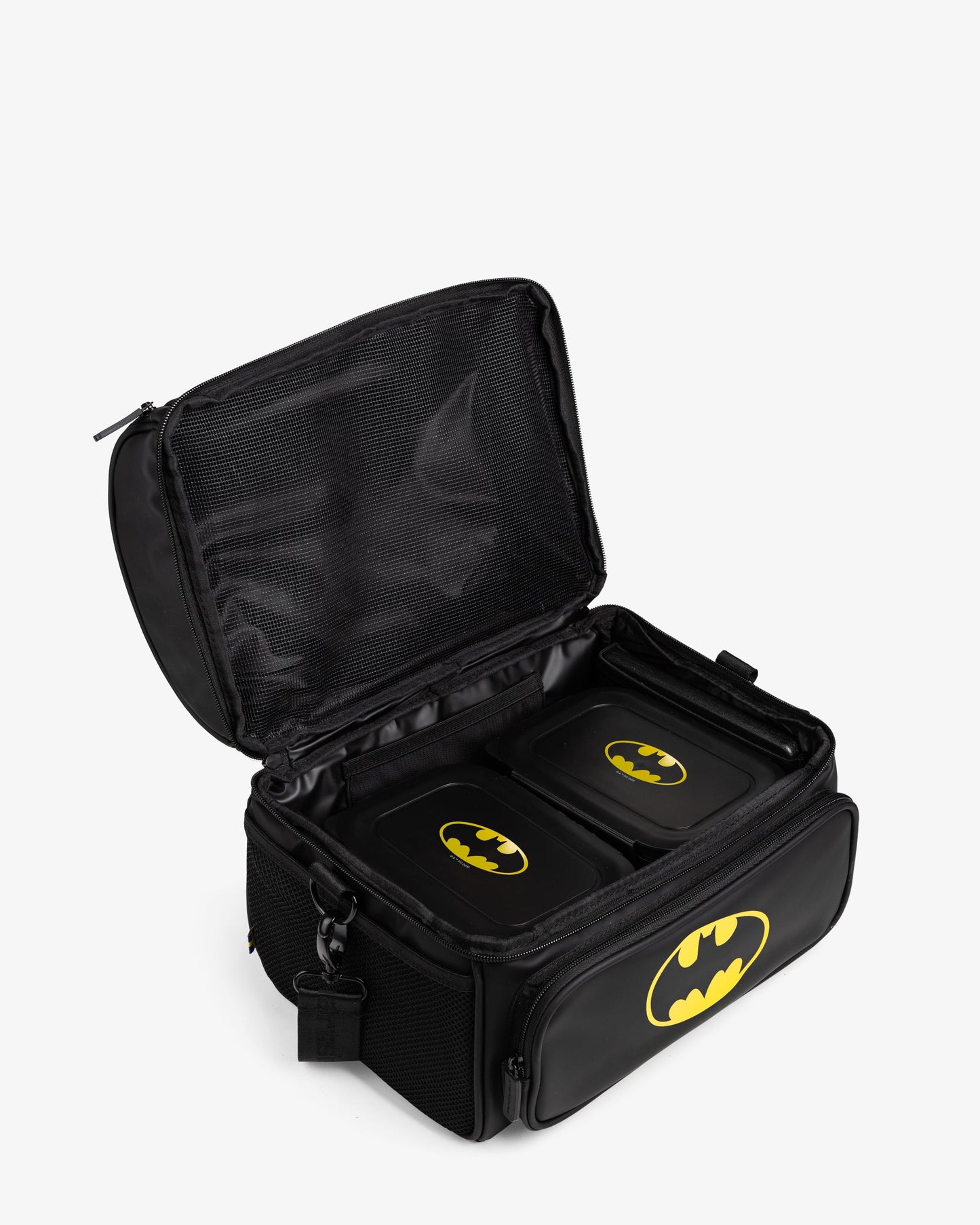meal-prep-bag-batman-with-4-food-containers-and-2-ice-packs-r6 Smartshake_Meal_Prep_Bag_Batman_open.jpg