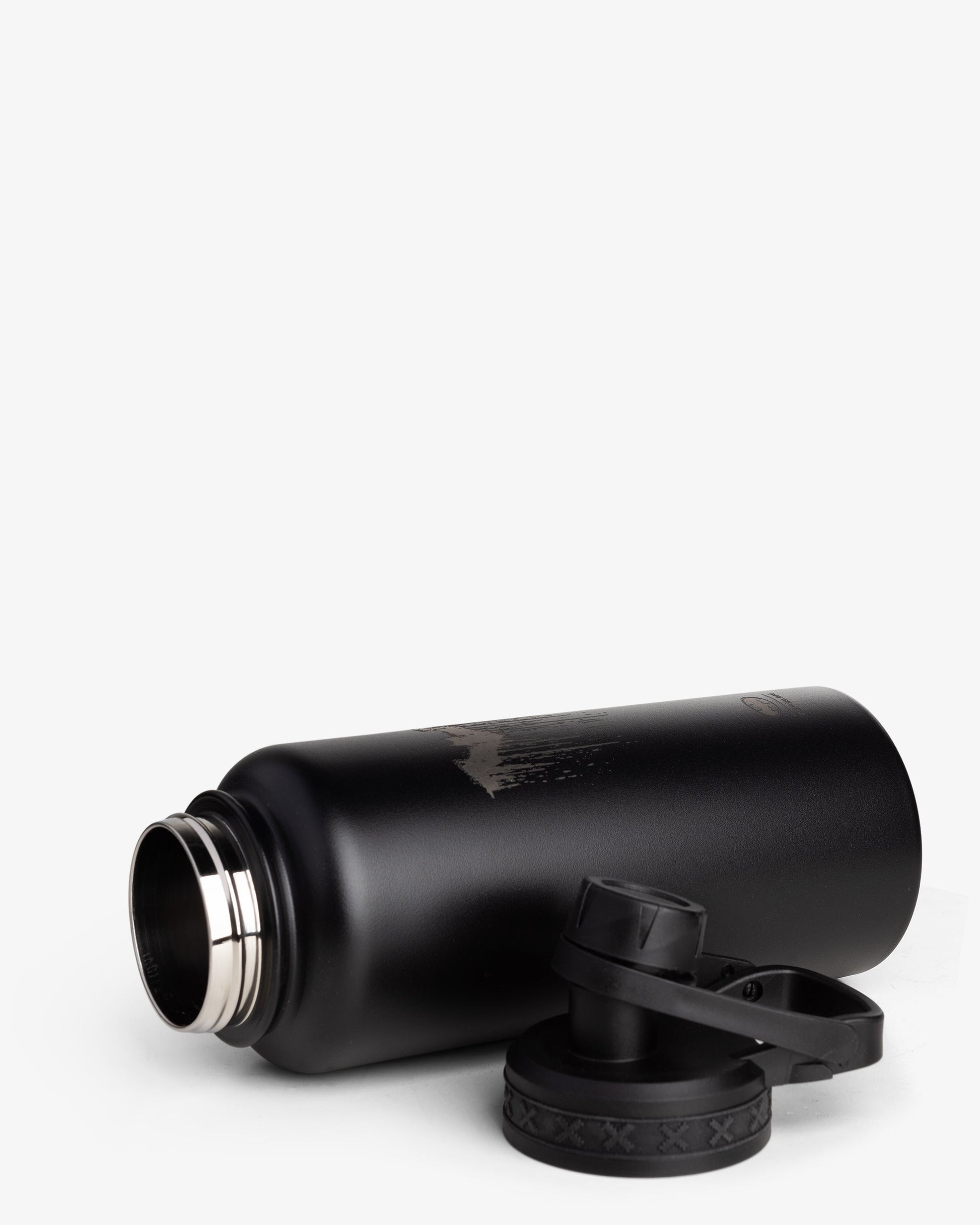 bohtal-insulated-sports-bottle-batman-dripping-logo-i5 Bohtal_Insulated_Sports_Bottle_Batman_Dripping_Logo_unassambled.jpg