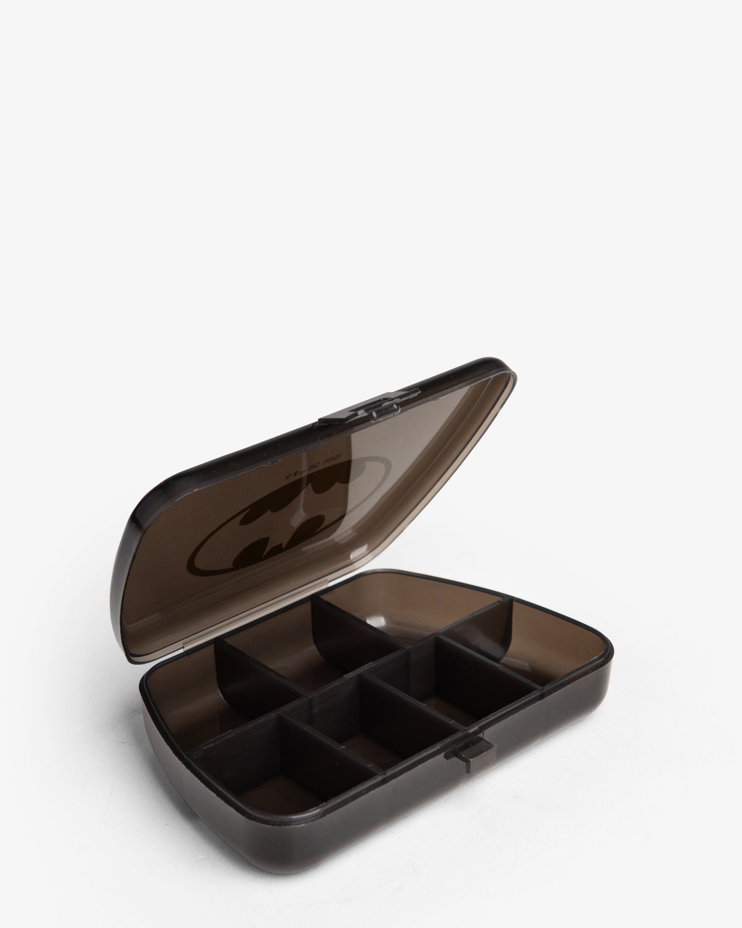 pill-box-7-days-organizer-batman-n4 Smartshake_7-days-PillBox_Organizer_Batman_open.jpg
