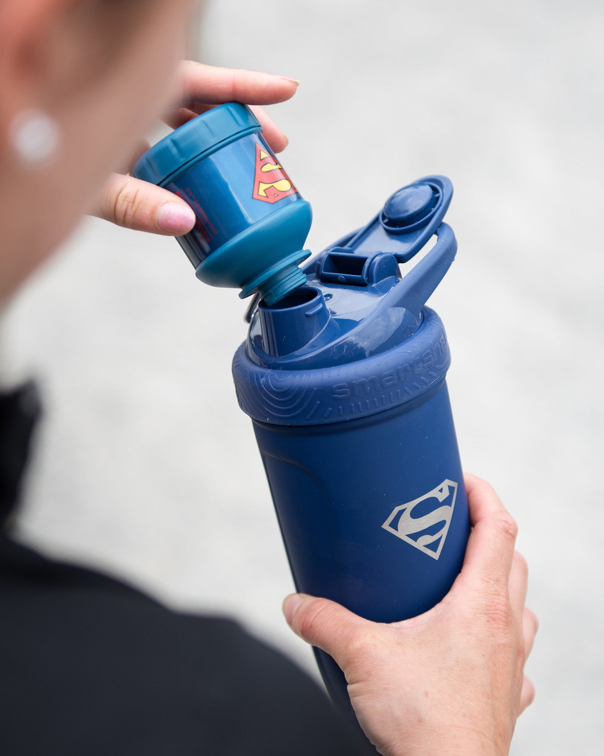 whey2go-funnel-superman-g1 Smartshake_Whey2Go_Superman_Lifestyle.jpg