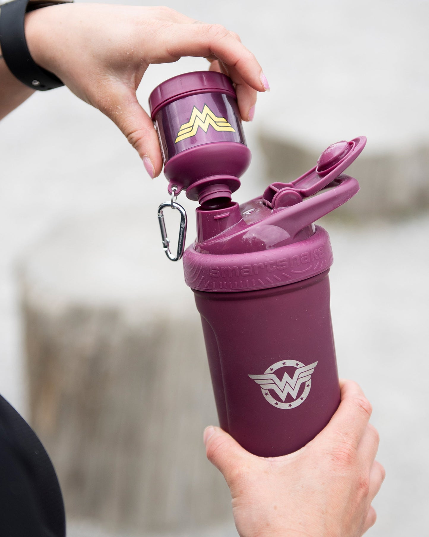 whey2go-funnel-wonder-woman-b9 Smartshake_Whey2Go_Wonderman_Lifestyle.jpg